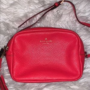 Kate Spade Mindy Cross body bag in Geranium